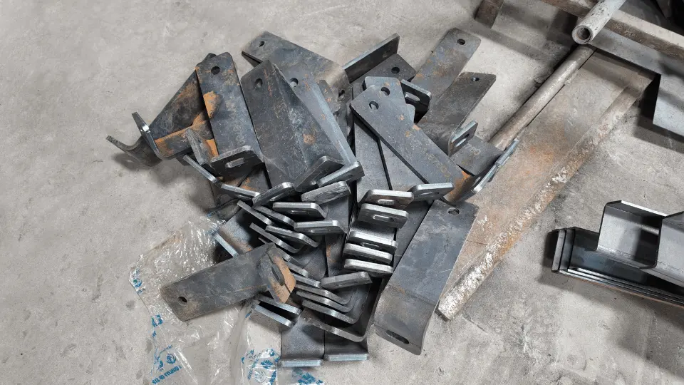 Fabricated steel brackets